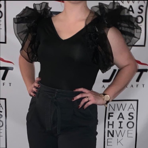 Ruffle Shoulder Bodysuit - Picture 8 of 8